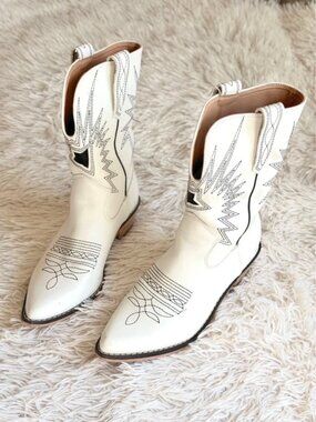 The perfect Western boots